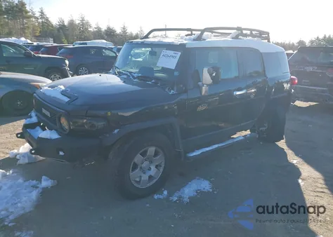 2007 Toyota Fj Cruiser z USA, uszkodzony, nr VIN JTEBU11F370084598